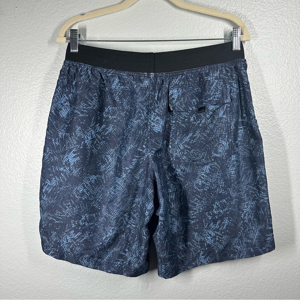 Prana Black and Blue Patterned Athletic Shorts - Picture 4 of 8